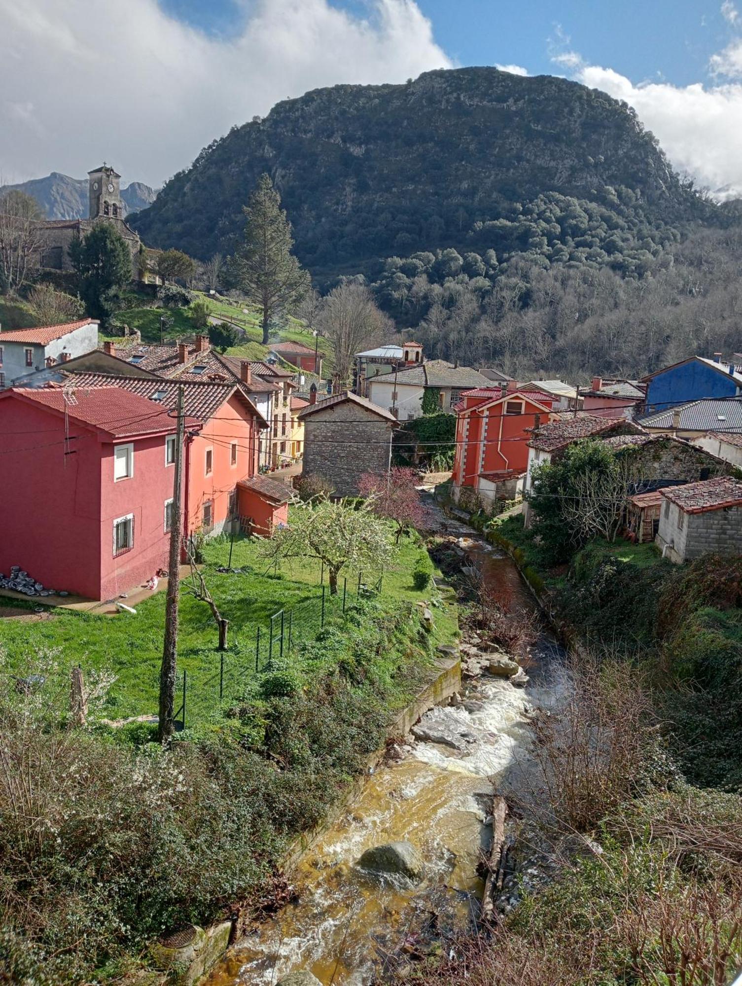 Appartement Cabrales Sol à Carrena de Cabrales Extérieur photo
